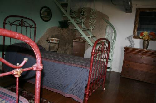 This photo about Dorothy Grace shared on HyHotel.com