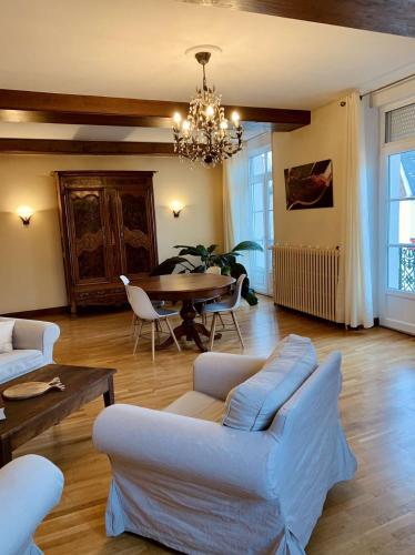 Maison entière aux portes du canal de Bourgogne (Maison entiere aux portes du canal de Bourgogne) in Pouilly-en-Auxois Maison entière aux portes du canal de Bourgogne (Maison entiere aux portes du canal de Bourgogne) in Pouilly-en-Auxois