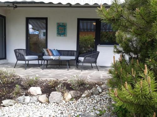 Balcony/terrace, Stilvolles Studio im Allgau in Burggen Balcony/terrace, Stilvolles Studio im Allgau in Burggen