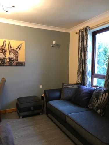 No 5 Newly refurbished 4 bedroom house in Cononbridge No 5 Newly refurbished 4 bedroom house in Cononbridge