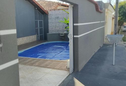 Casa 3/4 com piscina e mesa de sinuca em Caldas Novas in Itanhanga Casa 3/4 com piscina e mesa de sinuca em Caldas Novas in Itanhanga