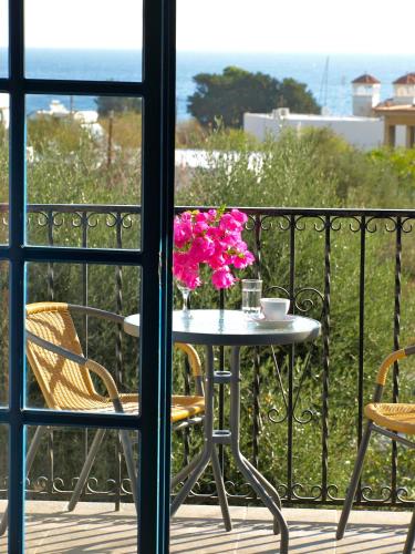 Erkély/terasz, Castellania Hotel Apartments in Tilos Erkély/terasz, Castellania Hotel Apartments in Tilos