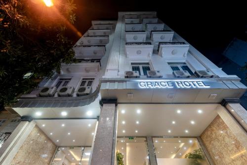 숙소 외관, 그레이스 호텔 앤 레지던스 (Grace Hotel & Residence) in 하노이 숙소 외관, 그레이스 호텔 앤 레지던스 (Grace Hotel & Residence) in 하노이