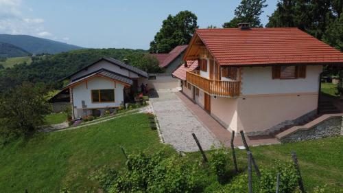 ApartmaVid in Kostanjevica Na Krki ApartmaVid in Kostanjevica Na Krki