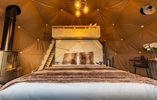 Chartwell Luxury Dome in Chiddingstone Chartwell Luxury Dome in Chiddingstone