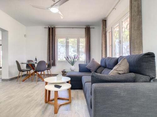 Villa with Private Pool - 6409 in Los Urrutias Villa with Private Pool - 6409 in Los Urrutias