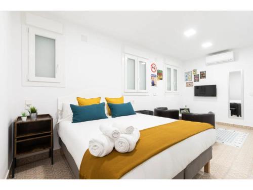 Acogedor y silencioso estudio M1 Embajadores