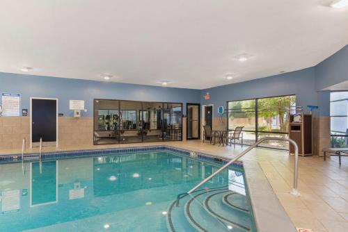 Kilátás, Best Western Plus McDonough Inn & Suites in McDonough (Georgia) Kilátás, Best Western Plus McDonough Inn & Suites in McDonough (Georgia)