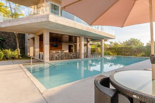 New & Modern APT - 100 MBPS 15 min from airport in Uruca New & Modern APT - 100 MBPS 15 min from airport in Uruca