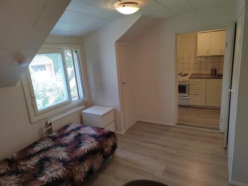 Kalle's unluxury guest house Aircon 15min city center by train in Reimars Kalle's unluxury guest house Aircon 15min city center by train in Reimars
