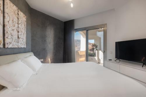 Tinerfe 1-1 DELUXE 2B