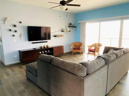 Beautiful Condo La Joya - Near Beach with Views in Las Conchas Beautiful Condo La Joya - Near Beach with Views in Las Conchas