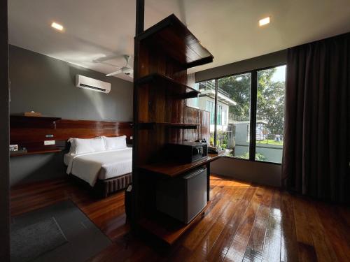 Alunan Resort in Pulau Perhentian Kecil Alunan Resort in Pulau Perhentian Kecil