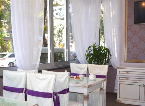 Bar/Lounge, Aurora Premier Hotel in Kharkiv Bar/Lounge, Aurora Premier Hotel in Kharkiv