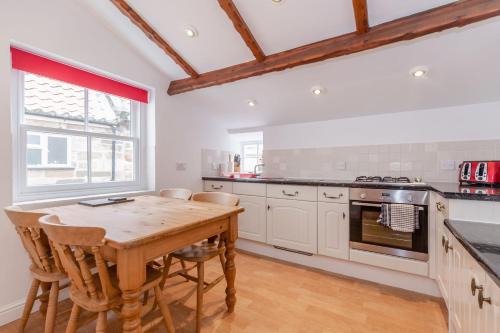 Exterior view, Brincliffe Cottage in Robin Hood's Bay Exterior view, Brincliffe Cottage in Robin Hood's Bay