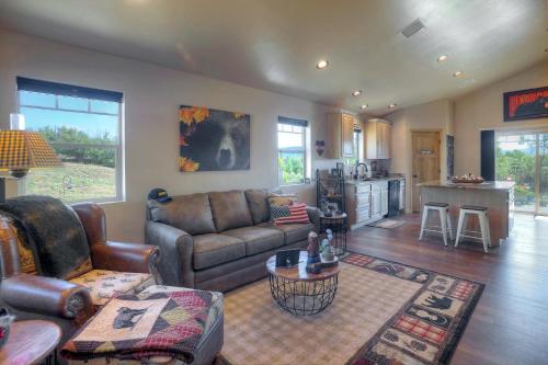 Pine River Cabin 2 BR Bayfield in Ignacio (CO) Pine River Cabin 2 BR Bayfield in Ignacio (CO)