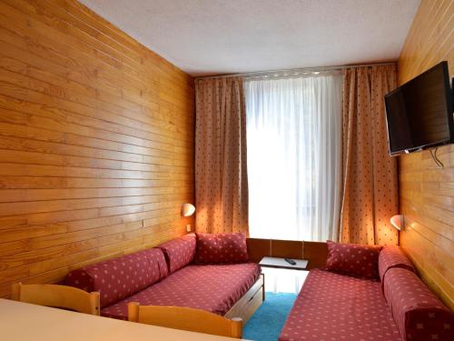 Studio divisible au cœur de la station avec balcon, animaux admis - FR-1-181-2095 in La Plagne Studio divisible au cœur de la station avec balcon, animaux admis - FR-1-181-2095 in La Plagne
