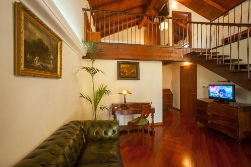 This photo about Hotel Flora shared on HyHotel.com