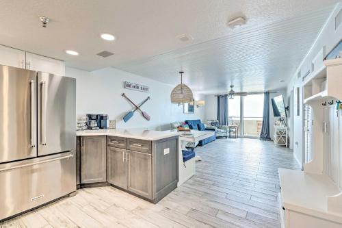 Private Beach Access and Gulf Views Hudson Condo! in Hudson (FL) Private Beach Access and Gulf Views Hudson Condo! in Hudson (FL)