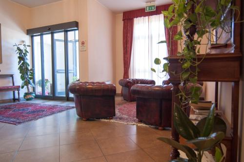 Lobby, Hotel Stazione in Livorno Lobby, Hotel Stazione in Livorno