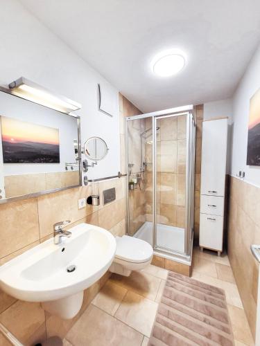 Baño, Zentrale Ferienwohnung in Aalen City mit 4-Sternen in Aalen Baño, Zentrale Ferienwohnung in Aalen City mit 4-Sternen in Aalen