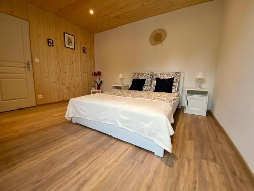 Gite confort a Lamothe d Ales in Lavergne Gite confort a Lamothe d Ales in Lavergne