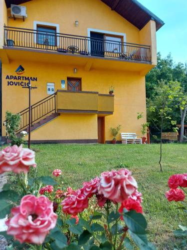 A szálláshely kívülről, Apartman Jovičić (Apartman Jovicic) in Visegrád A szálláshely kívülről, Apartman Jovičić (Apartman Jovicic) in Visegrád