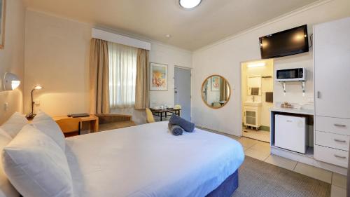 Hamilton Hume Motor Inn in Yass Hamilton Hume Motor Inn in Yass