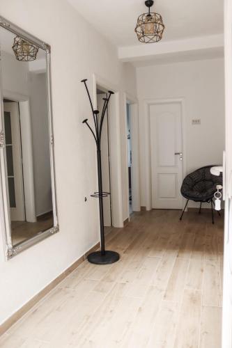 Фойє, Sunny House in Чапліна Фойє, Sunny House in Чапліна