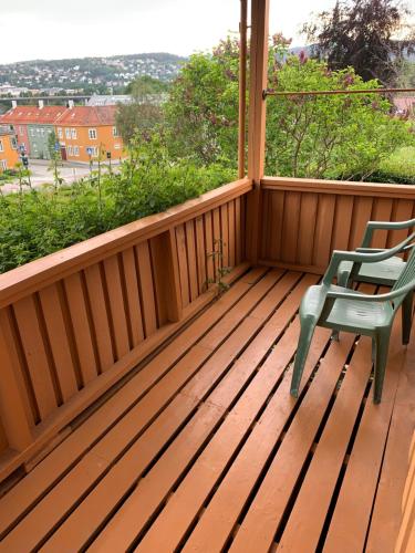 Balcony/terrace, 3 room apartment incl balcony, WiFi, TV, garden- and parking access in Trondheim Balcony/terrace, 3 room apartment incl balcony, WiFi, TV, garden- and parking access in Trondheim