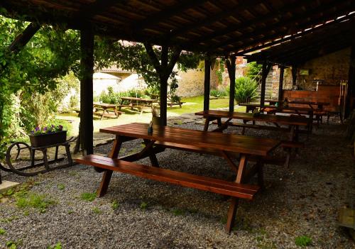 مطعم, Hostinec a penzion U Rezku in هراديك Jindrichuv مطعم, Hostinec a penzion U Rezku in هراديك Jindrichuv