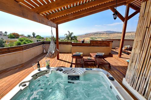 Balcony/terrace, Agama in Livnim Balcony/terrace, Agama in Livnim