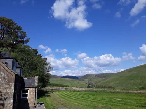 Beautiful Traditional secluded country cottage in Sanquhar Beautiful Traditional secluded country cottage in Sanquhar