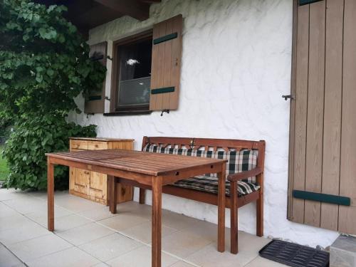 Erkély/terasz, Pretty apartment in Mittersill with a view in Stuhlfelden Erkély/terasz, Pretty apartment in Mittersill with a view in Stuhlfelden