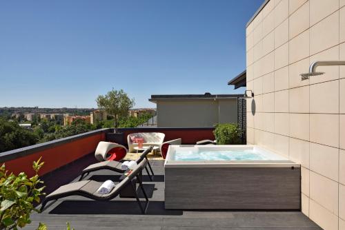 Balcony/terrace, Hotel Pulitzer in Eur and Garbatella Balcony/terrace, Hotel Pulitzer in Eur and Garbatella