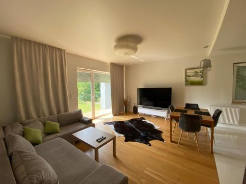 Apartament Myśliwska z ogródkiem (Apartament Mysliwska z ogrodkiem) in Piecki-Migowo Apartament Myśliwska z ogródkiem (Apartament Mysliwska z ogrodkiem) in Piecki-Migowo