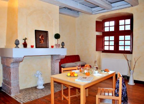 This photo about Le Pavillon des Officiers shared on HyHotel.com