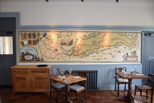 Létesítmények, The Bath Arms Hotel in Cheddar Létesítmények, The Bath Arms Hotel in Cheddar