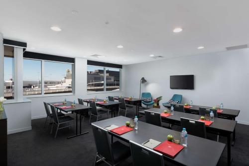 Meeting room / ballrooms, Rydges Sydney Airport Hotel in Sydney Airport Meeting room / ballrooms, Rydges Sydney Airport Hotel in Sydney Airport