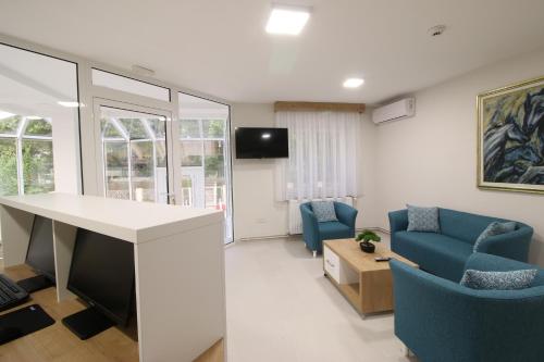 ردهة, Grand Park rooms & apartments in Cacak ردهة, Grand Park rooms & apartments in Cacak