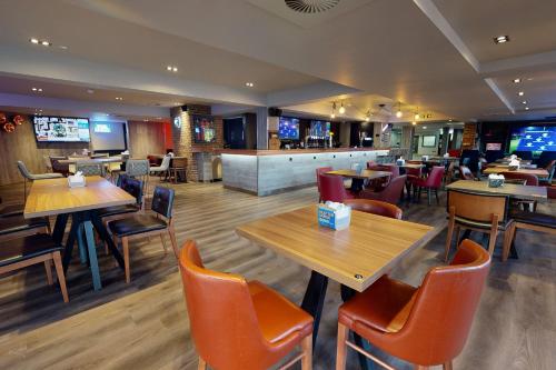 Bar/Lounge, Village Hotel Bournemouth in Littledown and Iford Bar/Lounge, Village Hotel Bournemouth in Littledown and Iford