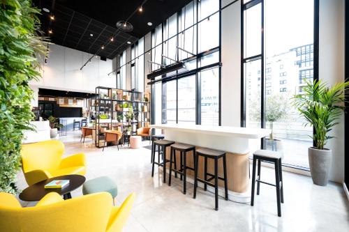 Restaurant, Staycity Aparthotels Paris La Defense in Paris Restaurant, Staycity Aparthotels Paris La Defense in Paris