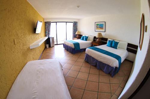 Hotel California Playa El Yaque in El Yaque Hotel California Playa El Yaque in El Yaque