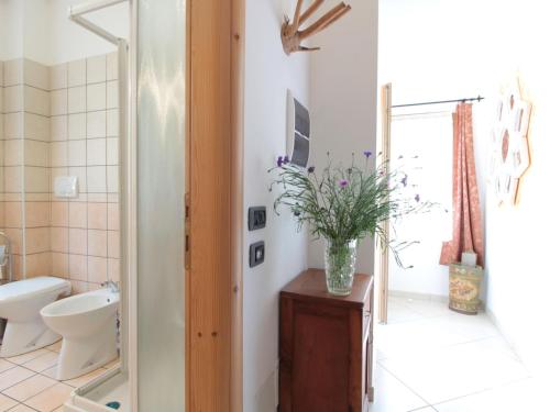 Bathroom, Cozy house in the mountains a few kilometers from Lake Garda in Ronzo Chienis Bathroom, Cozy house in the mountains a few kilometers from Lake Garda in Ronzo Chienis