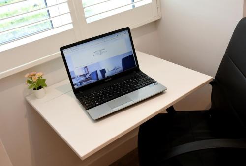 Apple Tree Place B&B in Basingstoke Apple Tree Place B&B in Basingstoke