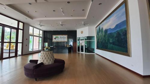 Lobby, ChanNgarm Mountain View จันทน์งาม เมาท์เท่นวิว near Lum Ta Kong Dam Lobby, ChanNgarm Mountain View จันทน์งาม เมาท์เท่นวิว near Lum Ta Kong Dam