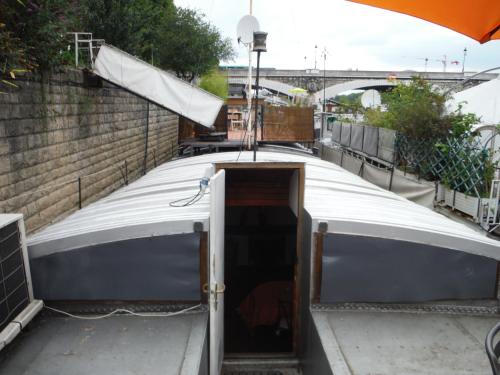 This photo about Peniche - Le Nenuphar shared on HyHotel.com