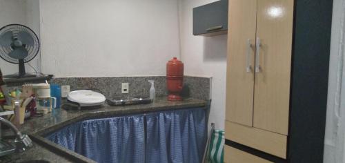 مطبخ, KITNET COM GARAGEM BARRA DO JUCU in Barra Do Jucu مطبخ, KITNET COM GARAGEM BARRA DO JUCU in Barra Do Jucu