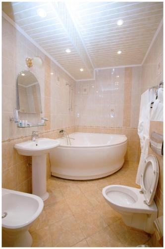 This photo about Komplex Orion shared on HyHotel.com