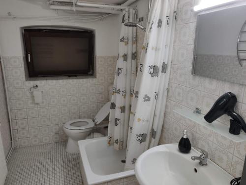 Baño, Schönes einfaches zentrales Zimmer in Oldenburg (Schones einfaches zentrales Zimmer in Oldenburg) in Oldenburg Baño, Schönes einfaches zentrales Zimmer in Oldenburg (Schones einfaches zentrales Zimmer in Oldenburg) in Oldenburg